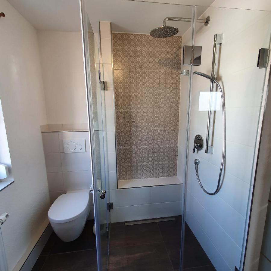 Alte Backstube - Ferienwohnung Huettenstube Und Ferienzimmer Auszeit Erkenbrechtsweiler Exterior foto
